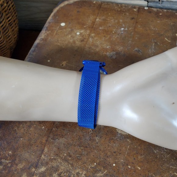 Starry Sky Watch - Blue, Black Sparkle Face, Large Number Time Markers - Picture 6 of 10